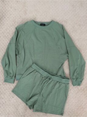 Women's Sage Green Lounge Pajama Set - Relaxed Sweatshirt & Drawstring Shorts XL